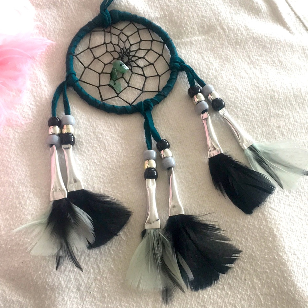 💕Host Pick💕Dream Catcher 3” diam. x 8”long New
